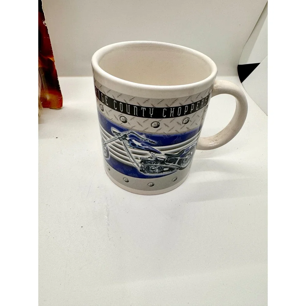 West Coast Choppers Jesse James Diecast Bikes & Orange County Choppers Mug‎ Set